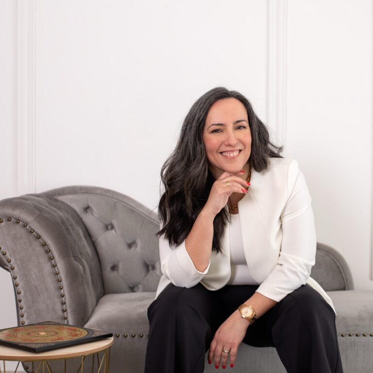 Instagram post from sandrajulio.fengshui. This post is in position 15.